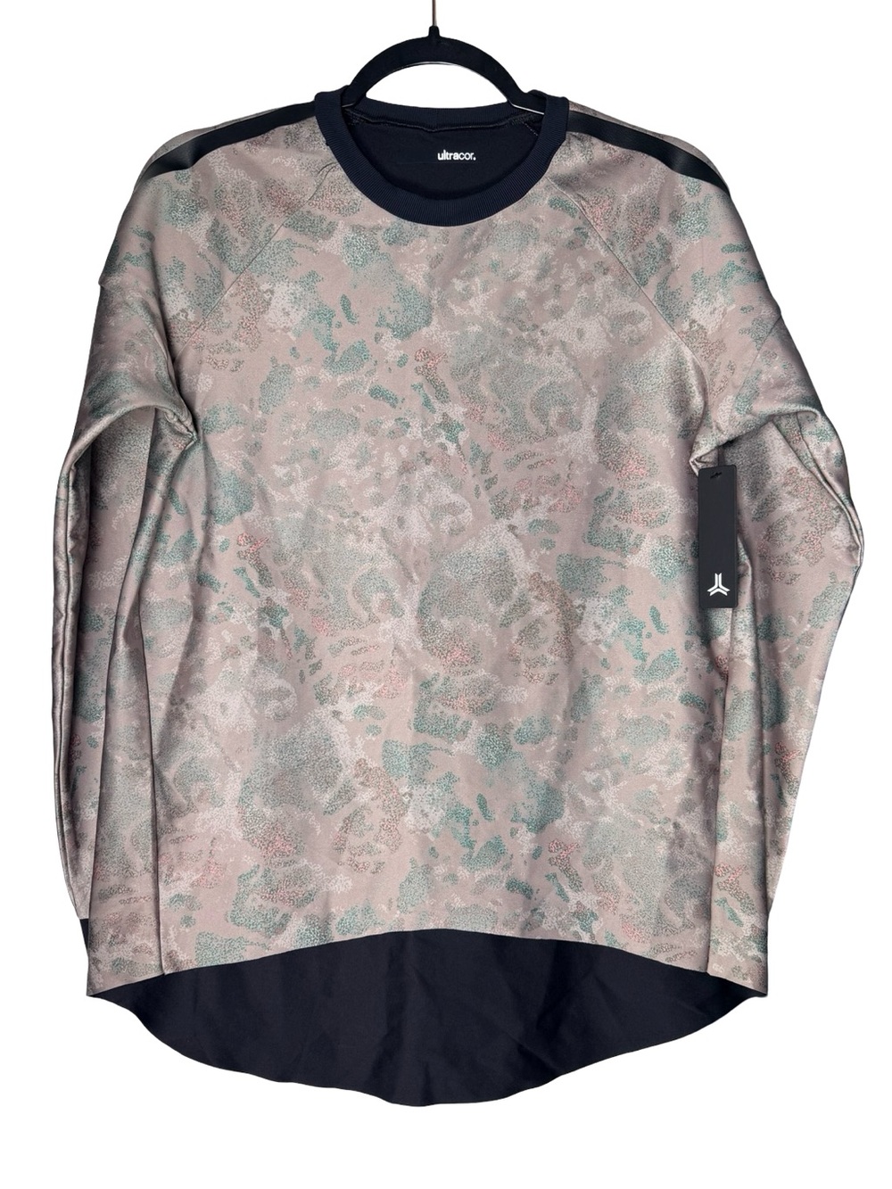 Ultracor Women’s Size Medium Performance Pullover Long Sleeve Athletic USA NEW